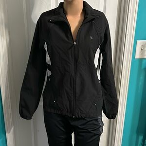 Danskin m active jacket, long sleeves with zip off sleeves